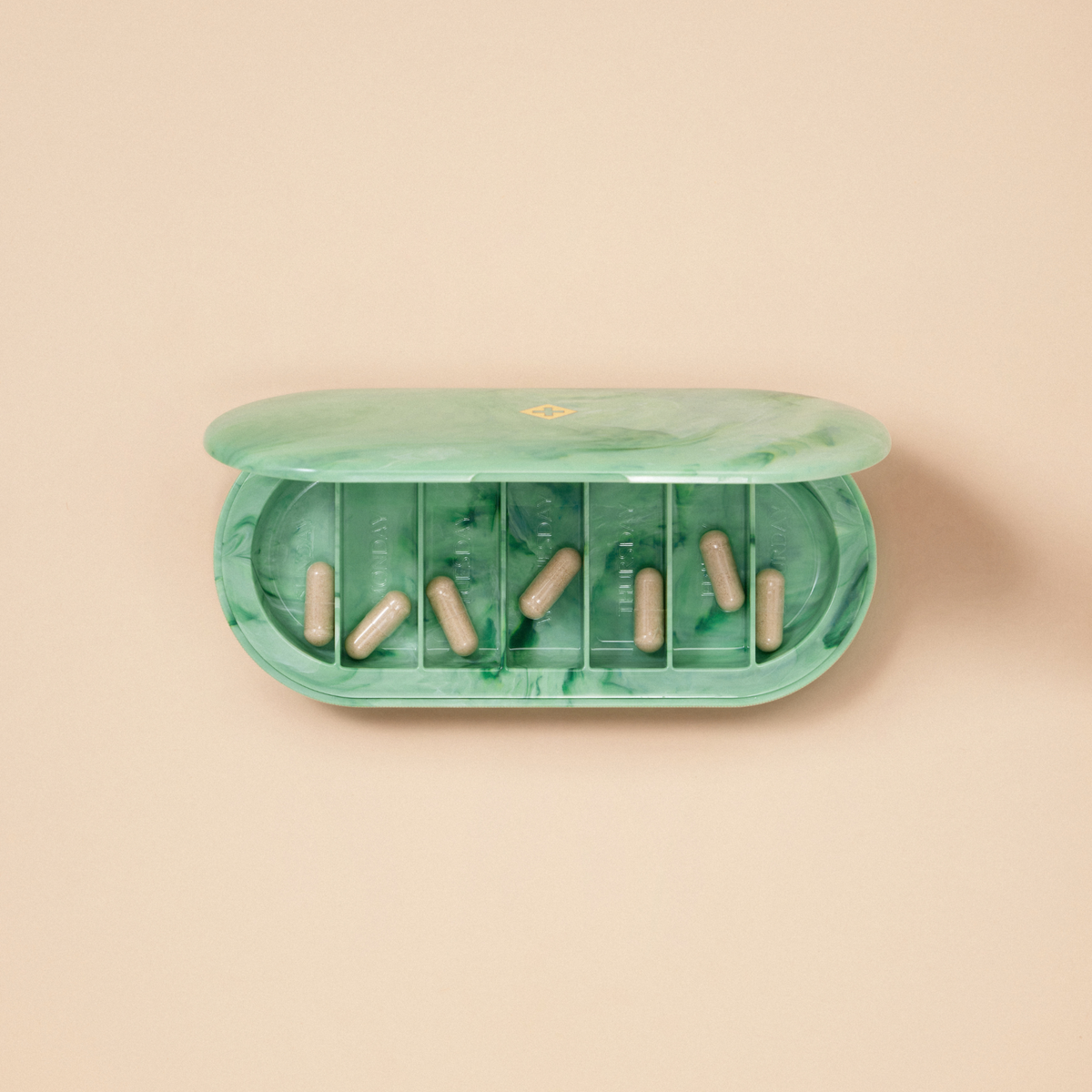 7-Day Pill Compact · Magnetic