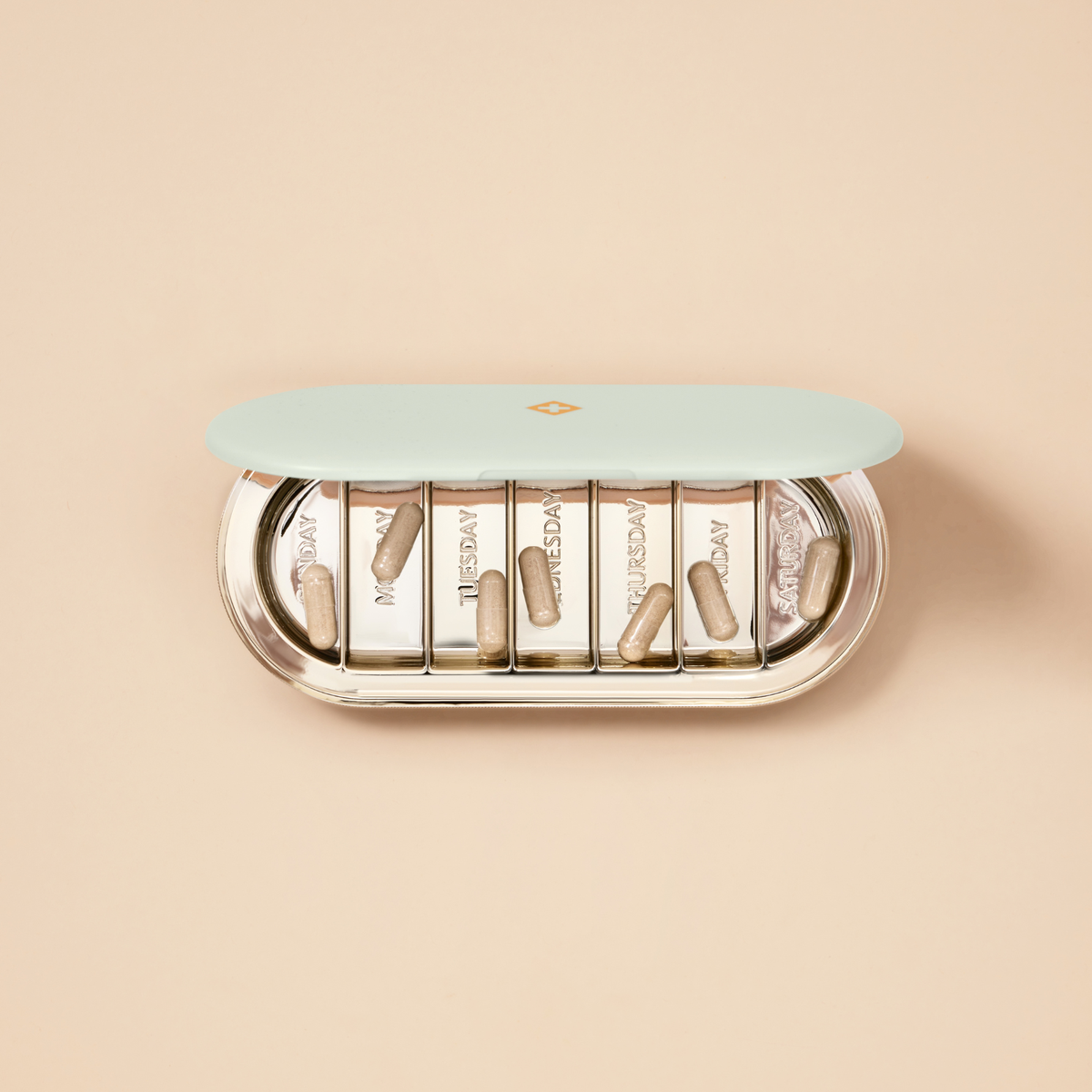 7-Day Pill Compact · Magnetic