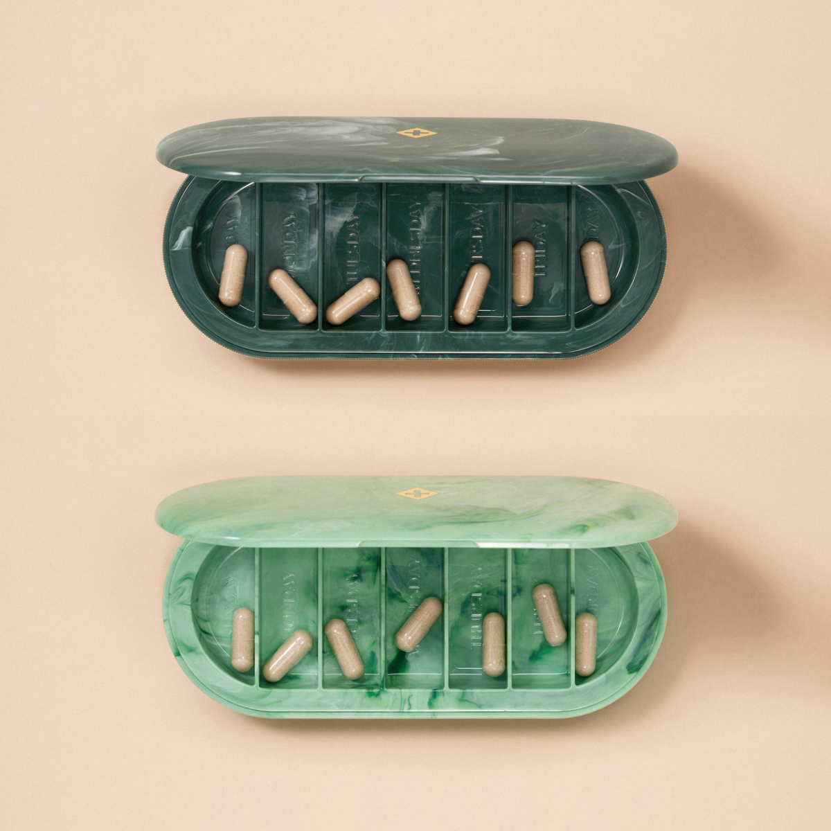 AM PM · Compacts