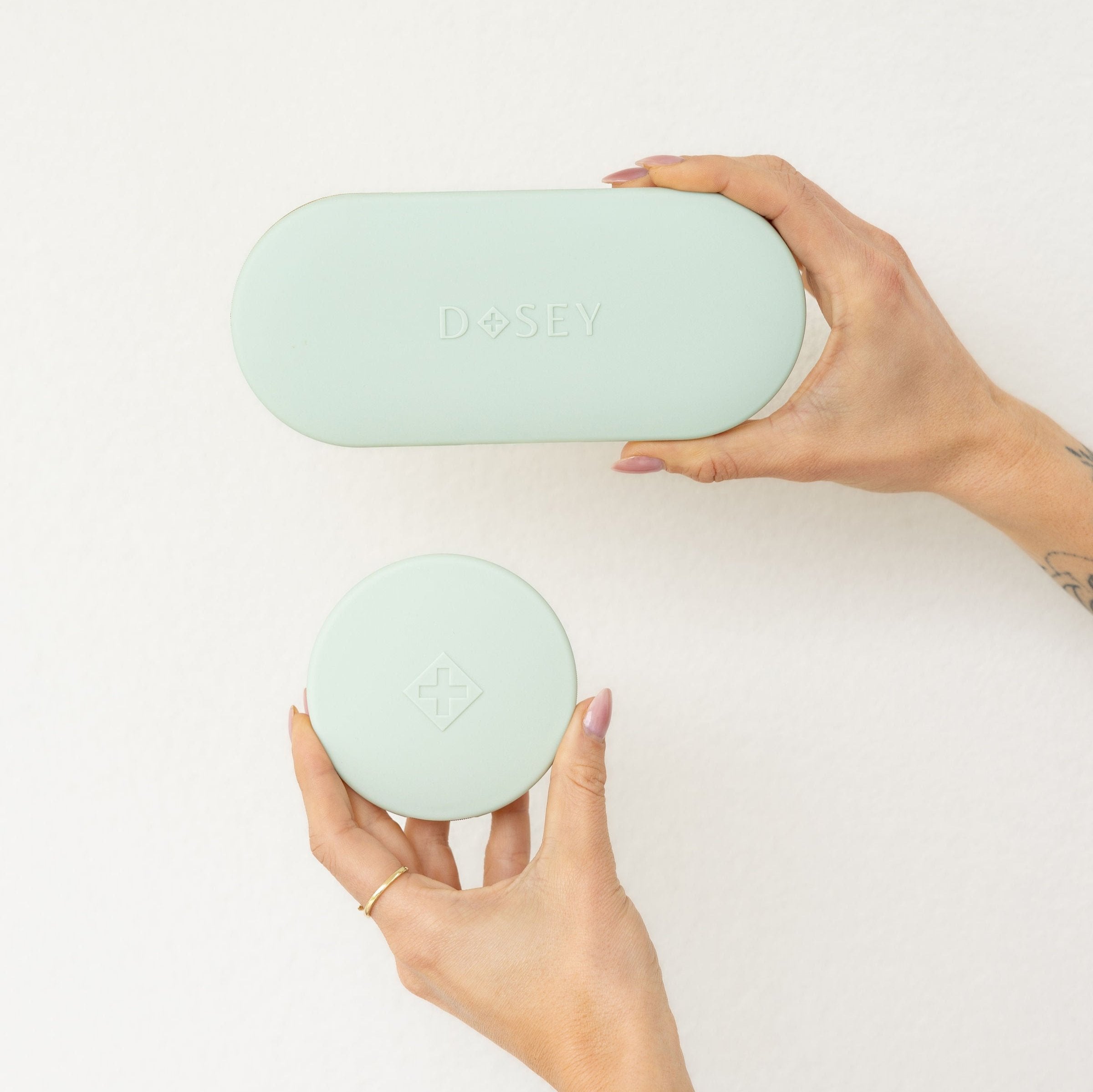 Pill Compact Kit