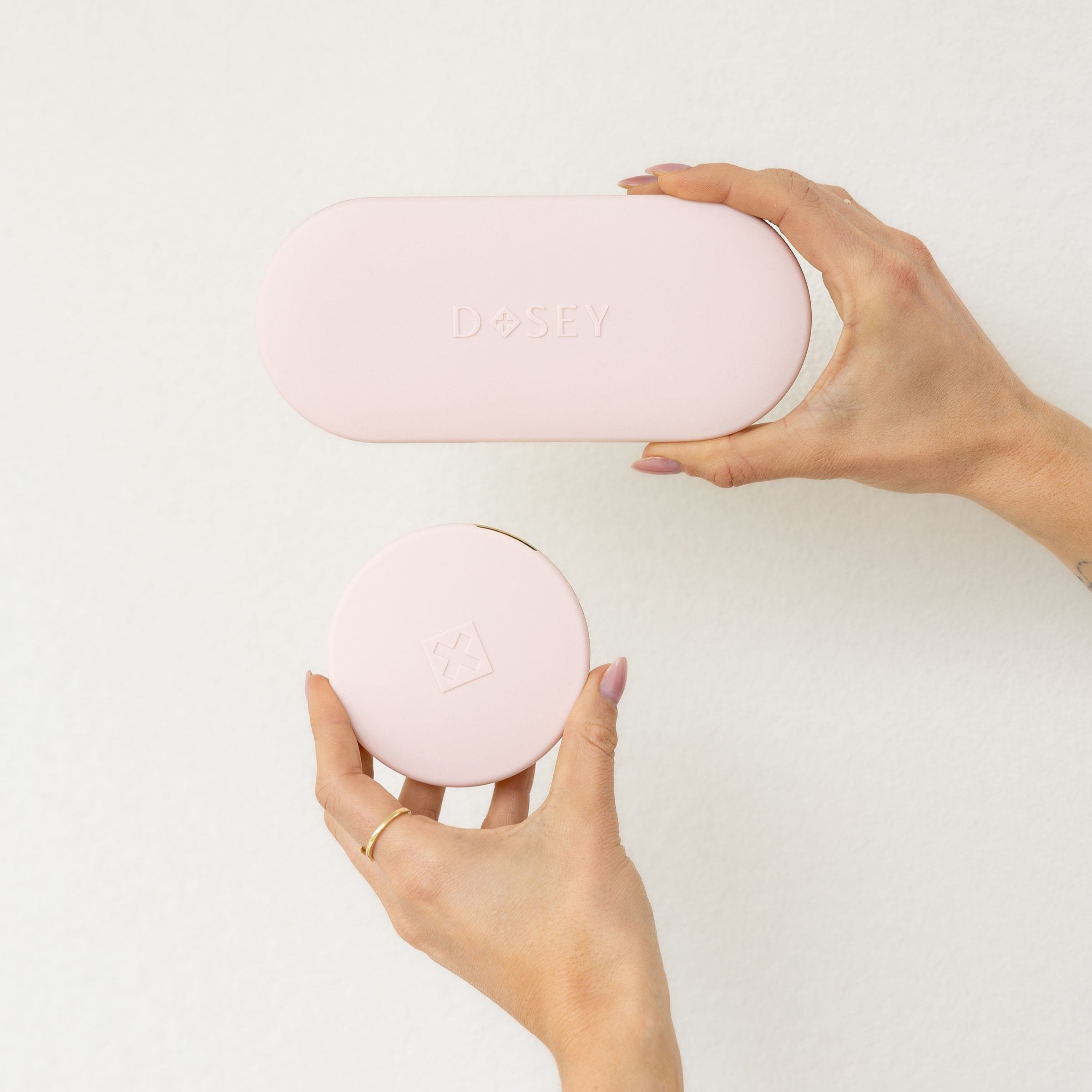 Pill Compact Kit