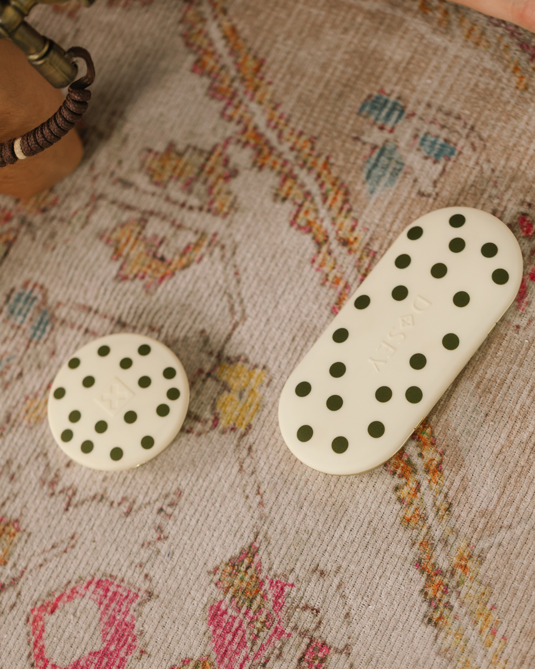 Pill Compact Pair