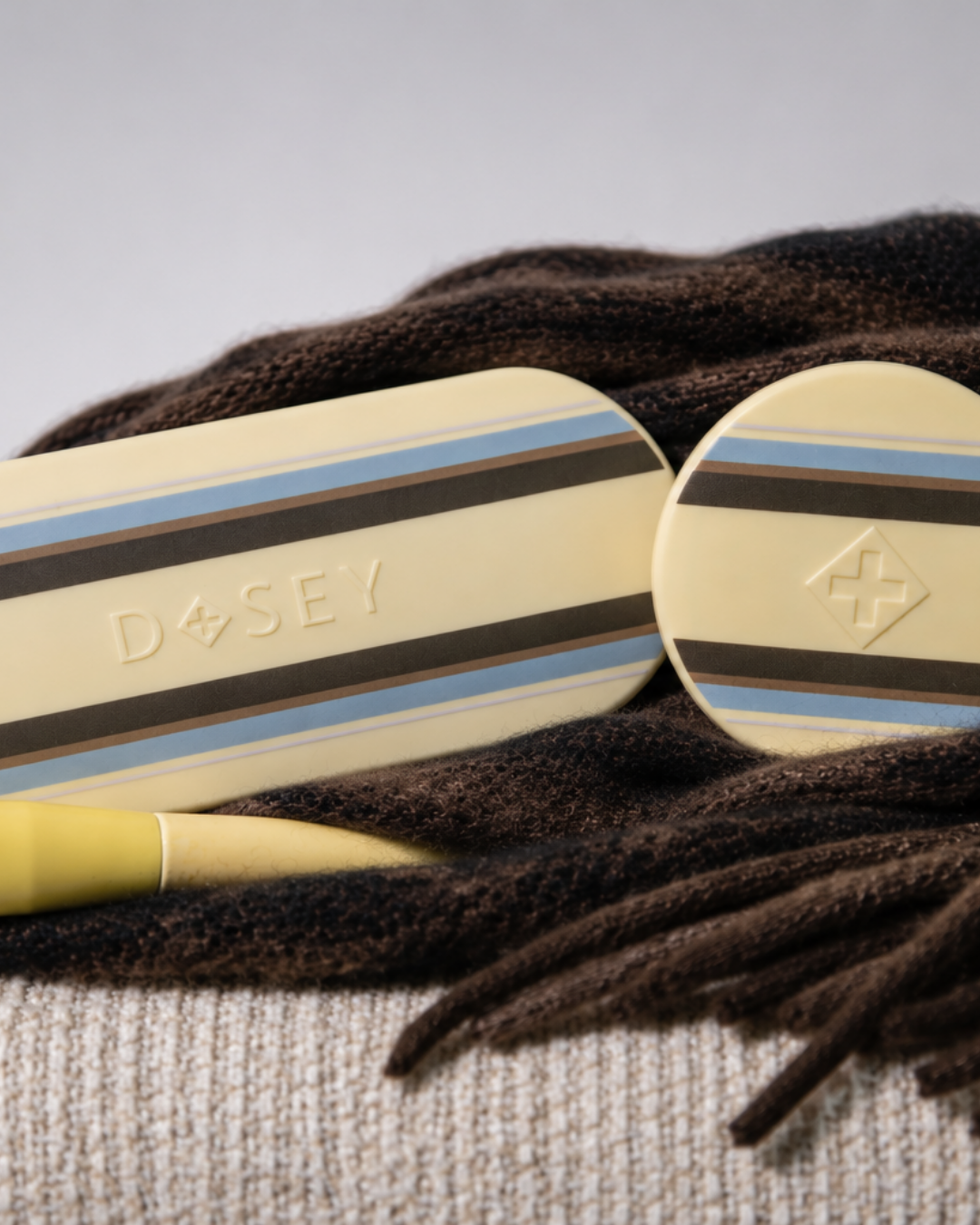 Pill Compact Pair
