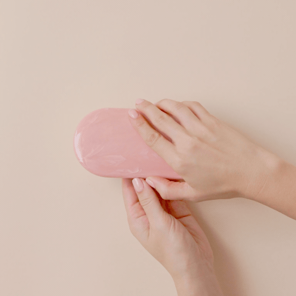 7-Day Pill Compact · Magnetic